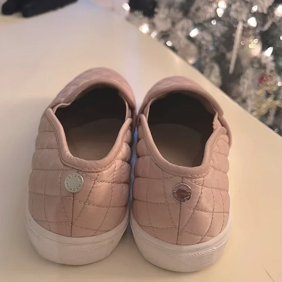 Steve Madden Size 10 women’s. Shade Pink. - Picture 4 of 5